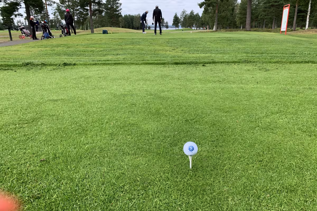 Kierros alkamassa Katinkullan Nuaksella