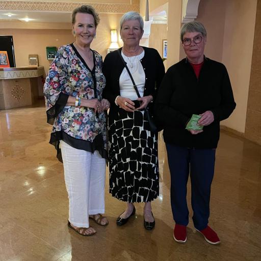 Ensimmäisen viikon mestarit Satu, Päivi, Ulla