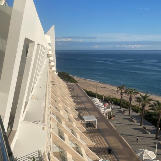 Sesimbra Oceanfront hotelli