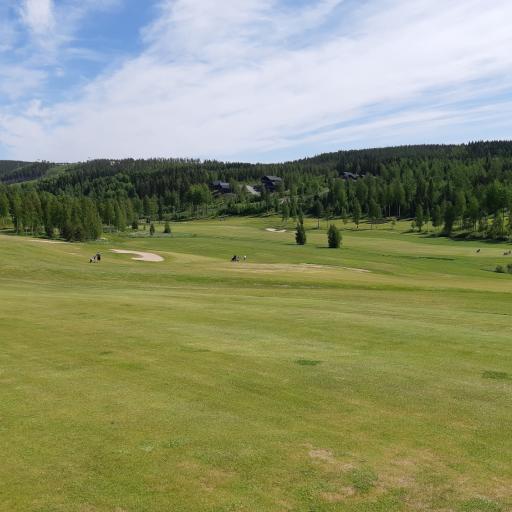  Maisema Himos Golfin kentältä