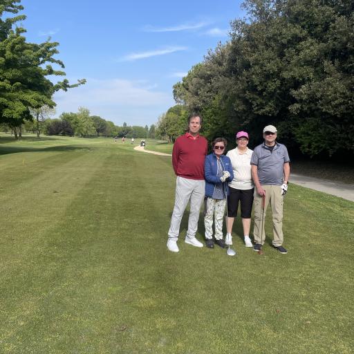 Ykkösviikkolaisten ensimmäinen peli Golf della Montecchiassa alkamassa