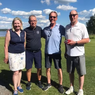 Kolmoseksi ylsivät Gina Vasama, Esko Hippeläinen, Heikki Turtiainen ja Juha Valve.