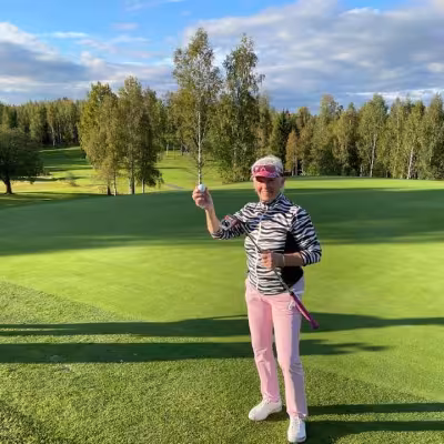 Holarikuningatar Vuokko Karjalainen Kurk Golfista