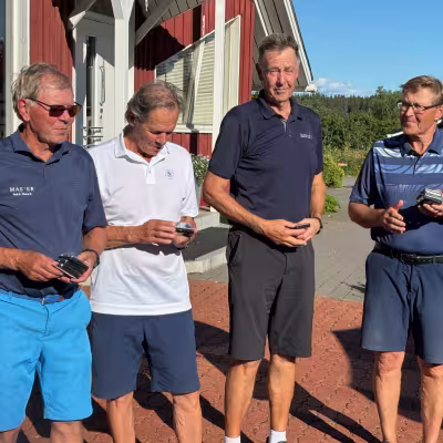 Reino Tikkanen ja Ari Taavitsainen,Master Golf sekä Risto Saari ja Arto Tikkanen Aulangon Golf