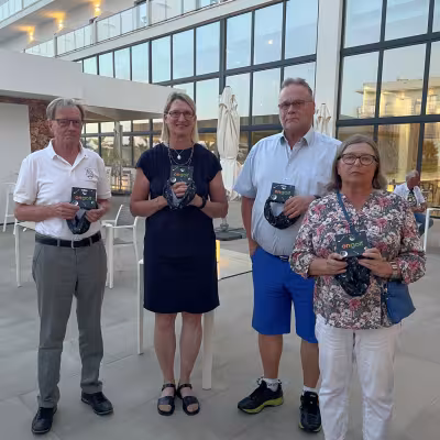 Joukkue best ball kisan voittivat Risto, Marja-Leena, Jorma ja Merja
