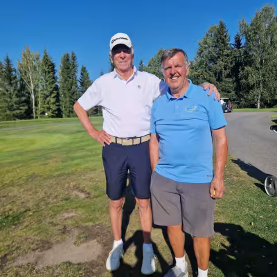  M75 kulta ja hopea