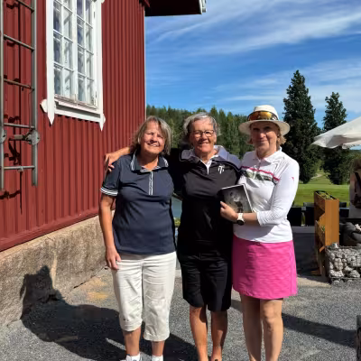 Terhi Nygren, Brita Metzger ja Liisa Lehtinen.