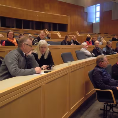 Talvipäivien osanottajat mahtuivat mainiosti Rantapuiston kolmesataapaikkaiseen auditorioon.